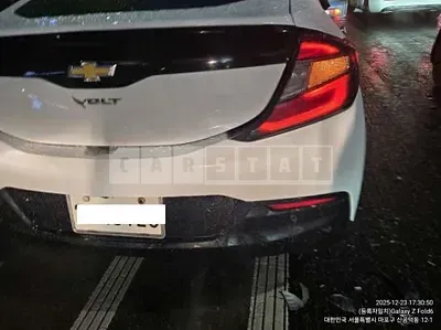 Photo 1 of 10: 2018 Chevrolet Volt, VIN 1G1R96S53JU137560 — Korean insurance auction