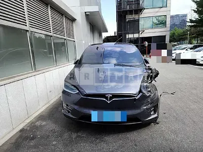 Photo 1 of 12: 2019 Tesla Model X 100d, VIN 5YJXCDE22KF156018 — Korean insurance auction