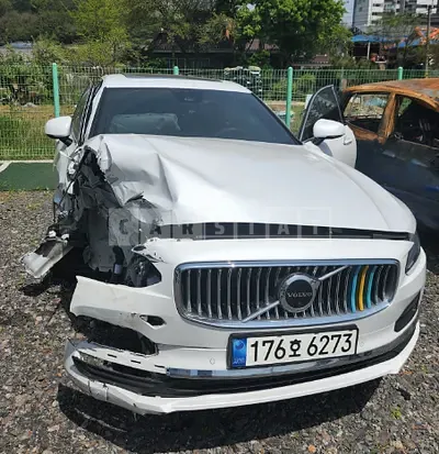 Photo 1 of 11: 2022 Volvo S90B6 AWD — Korean insurance auction