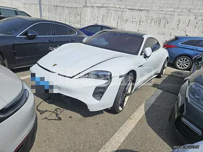 Photo 1 of 68: 2021 Porsche Taycan 4S (High) — Korean insurance auction