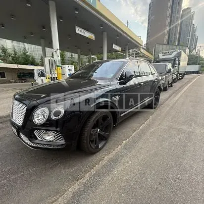 Photo 2 of 24: 2017 Bentley Bentayga — Korean insurance auction
