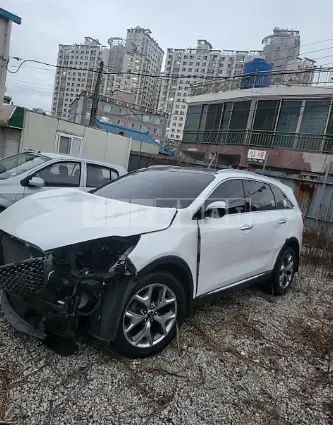 Photo 2 of 5: 2015 Kia Sorento, VIN KNAPH81BDFA055985 — Korean insurance auction