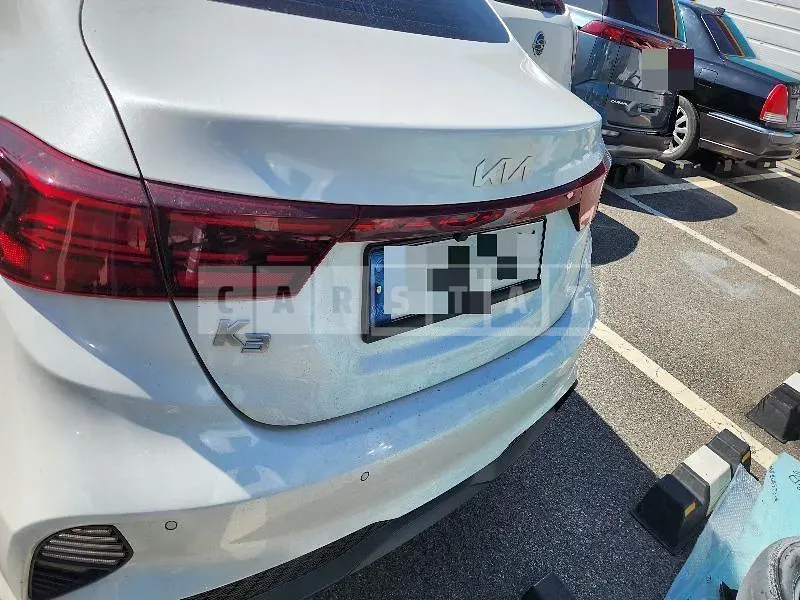 Photo 2 of 10: 2022 Kia Kz — Korean insurance auction