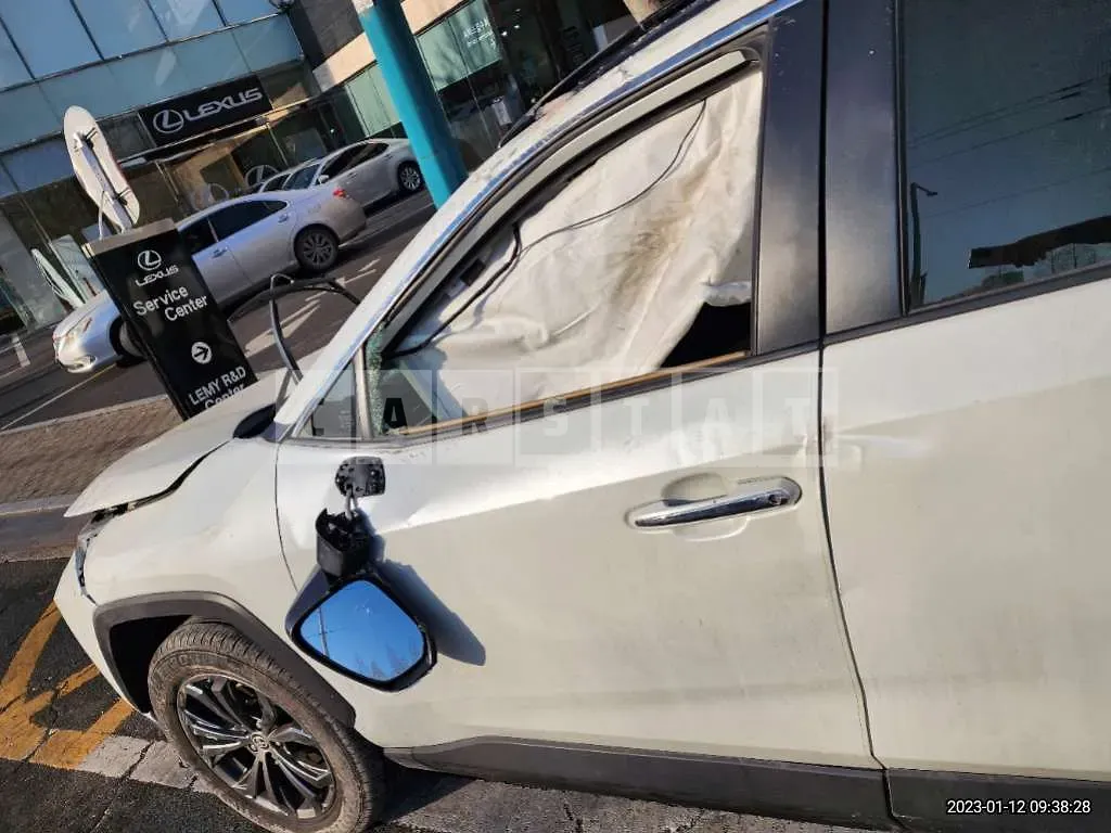 Photo 2 of 24: 2022 Toyota RAV4 Hybrid AWD, VIN JTMDWRFV0ND566991 — Korean insurance auction