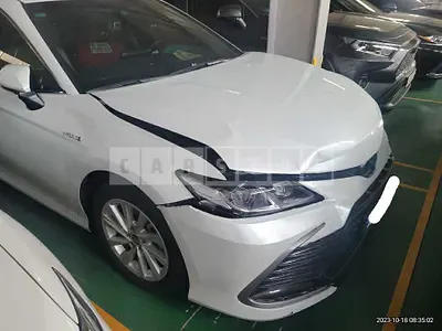 2023 Toyota Camry Hybrid LE