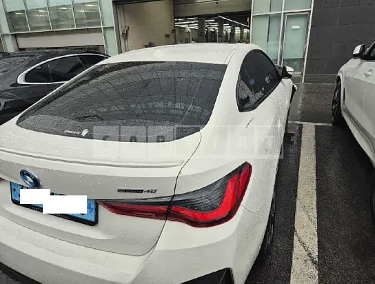 Photo 2 of 21: 2024 BMW i4 eDrive40 — Korean insurance auction