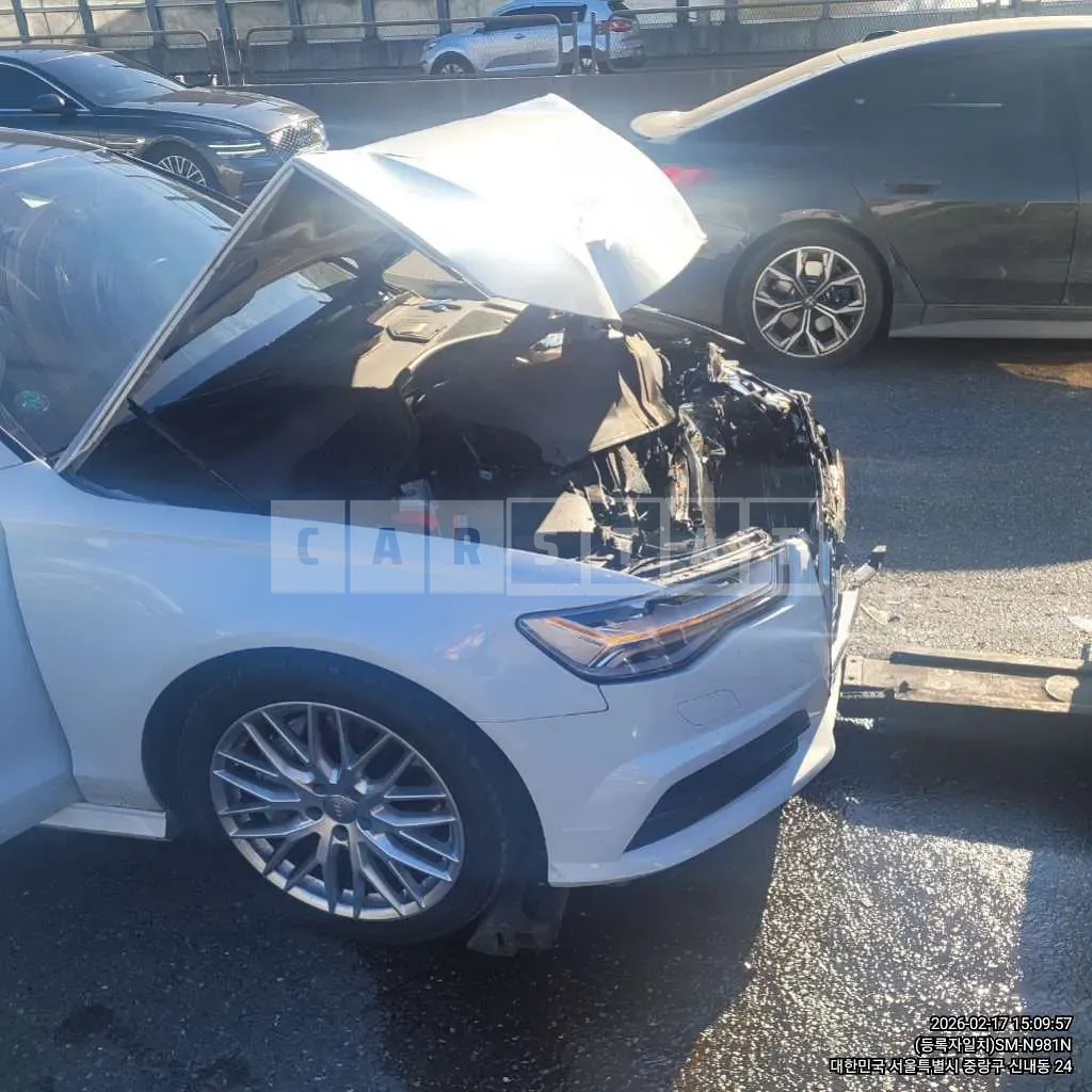 Photo 2 of 8: 2018 Audi A6 40 TFSI — Korean insurance auction