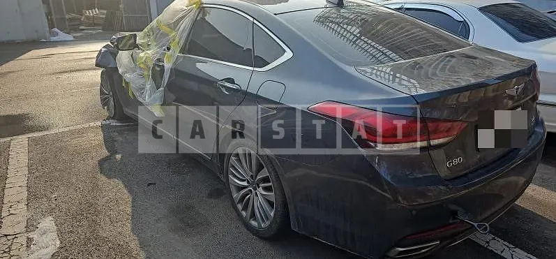 Photo 2 of 17: 2016 Genesis G80 — Korean insurance auction