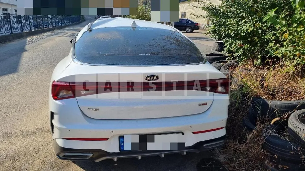 Photo 2 of 6: 2021 Kia K5 1.6, VIN KNAG3412BMA149799 — Korean insurance auction