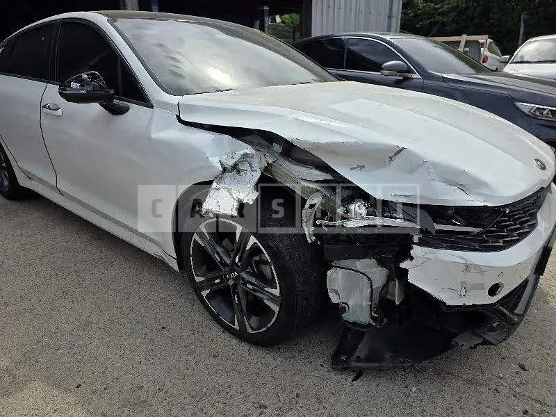 Photo 2 of 29: 2021 Kia K5, VIN KNAG341ABMA094730 — Korean insurance auction