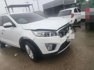 Photo 1 of 11: 2015 Kia Sorento — Korean insurance auction