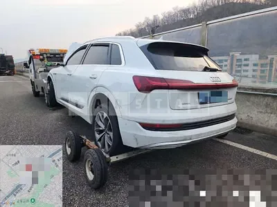 Photo 1 of 17: 2020 Audi e-tron 55 quattro — Korean insurance auction