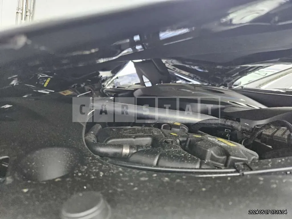 Photo 2 of 36: 2020 BMW 530e iPerformance Luxury — Korean insurance auction