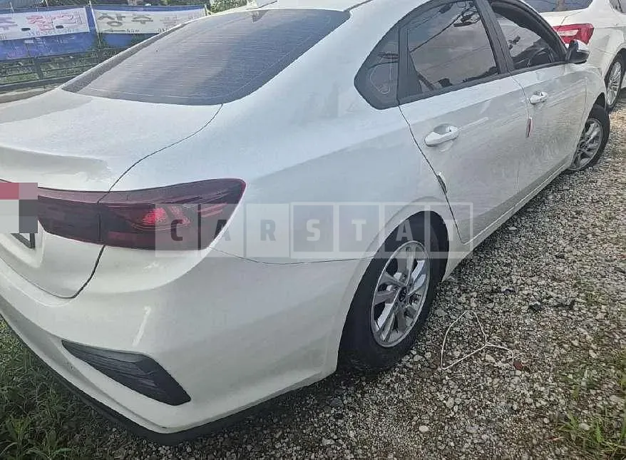 Photo 2 of 13: 2018 Kia Kz — Korean insurance auction