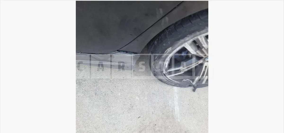 Photo 2 of 12: 2024 BMW 320i — Korean insurance auction