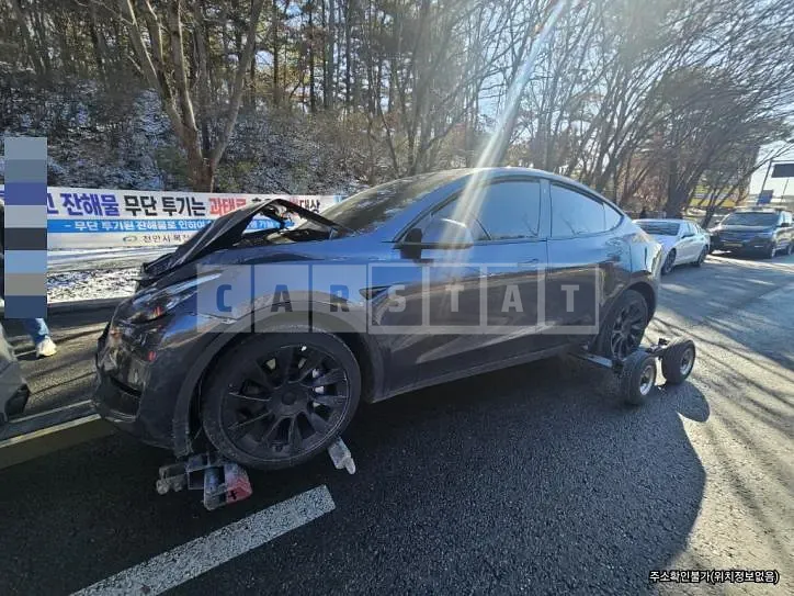 Photo 2 of 15: 2022 Tesla Model Y Long Range — Korean insurance auction