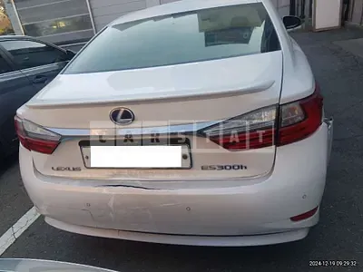 Photo 1 of 6: 2017 Lexus ES300h — Korean insurance auction