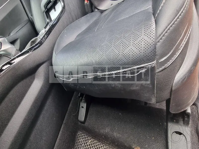 Photo 2 of 15: 2021 Kia Sorento, VIN KNARL81BHMA045787 — Korean insurance auction
