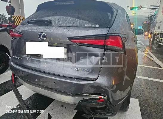 Photo 2 of 29: 2021 Lexus NX300h, VIN JTJDJRDZ9M2163751 — Korean insurance auction