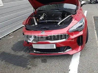 Photo 1 of 5: 2019 Kia Stinger 2.2 — Korean insurance auction
