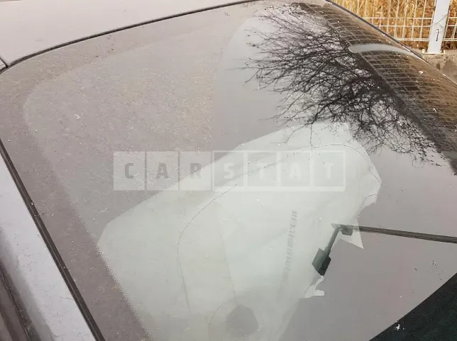 Photo 2 of 13: 2016 BMW 118d, VIN WBA1S5100G5A75692 — Korean insurance auction