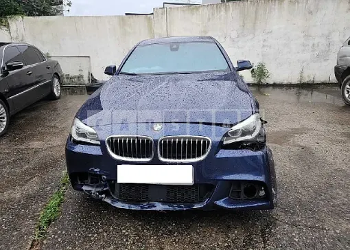 Photo 2 of 10: 2016 BMW 520d xDrive, VIN WBA5E7104GG567423 — Korean insurance auction