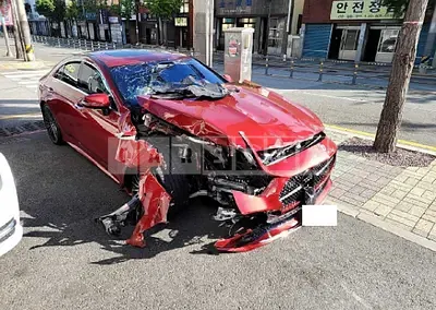 Photo 1 of 18: 2023 Mercedes-Benz CLS450 4Matic, VIN W1K2J5KB6PA111728 — Korean insurance auction