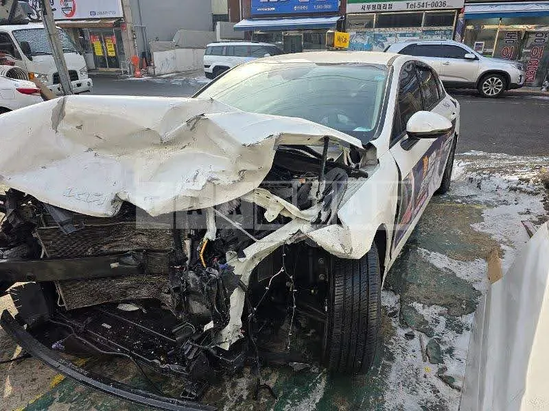 Photo 2 of 19: 2024 Kia K5, VIN KNAG541BBRA315418 — Korean insurance auction