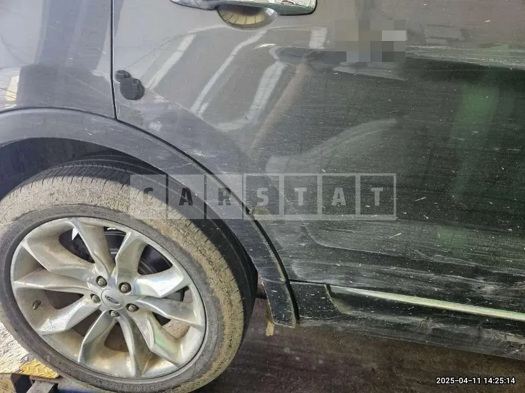 Photo 2 of 26: 2015 Ford Explorer — Korean insurance auction