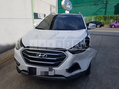 Photo 1 of 24: 2014 Hyundai Tucson ix — Korean insurance auction