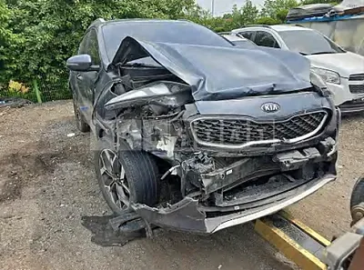 Photo 1 of 14: 2019 Kia Sportage — Korean insurance auction