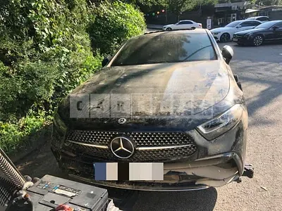 Photo 1 of 10: 2022 Mercedes-Benz CLS300 d 4Matic, VIN W1K2J1KB5NA104341 — Korean insurance auction