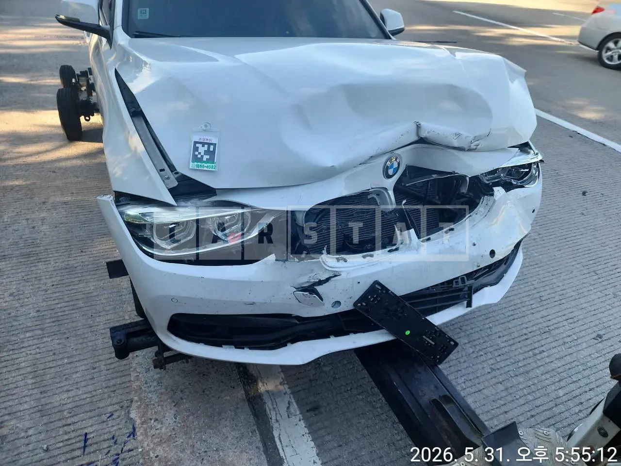 Photo 2 of 7: 2017 BMW 320d xDrive, VIN WBA8C9103JA375239 — Korean insurance auction