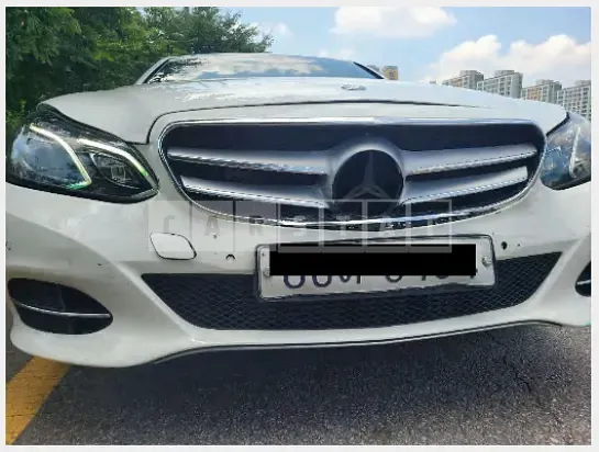 Photo 2 of 3: 2016 Mercedes-Benz E220 BlueTec — Korean insurance auction