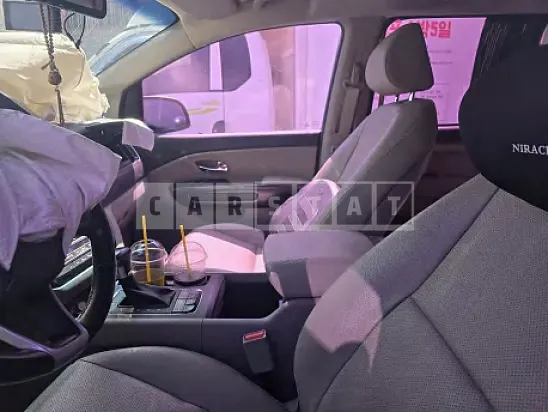 Photo 2 of 11: 2018 Kia Carnival — Korean insurance auction