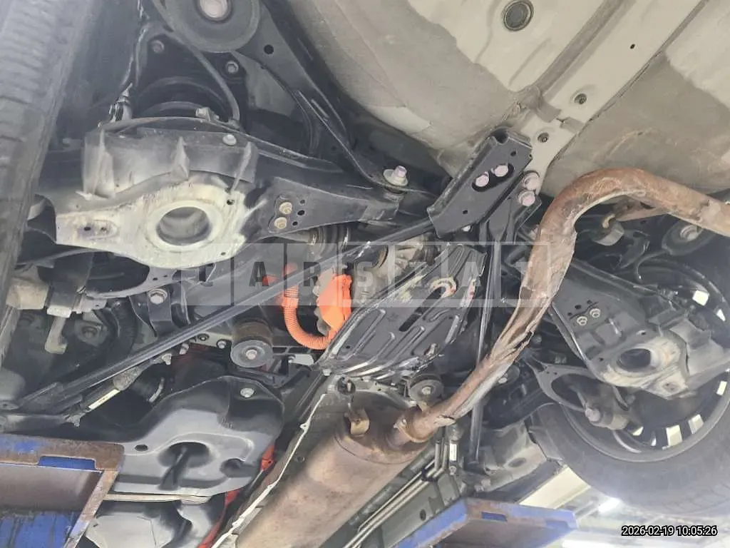 Photo 2 of 40: 2024 Toyota Alphard Hybrid — Korean insurance auction