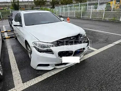Photo 1 of 8: 2016 BMW 520d — Korean insurance auction