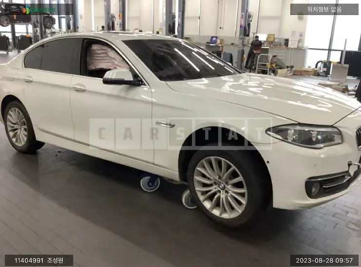 Photo 2 of 14: 2015 BMW 528i xDrive, VIN WBA5A7101FD817132 — Korean insurance auction