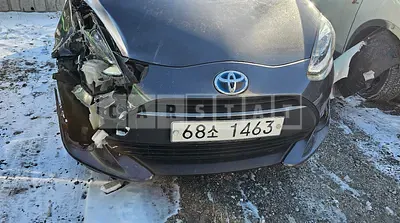 Photo 1 of 8: 2019 Toyota Prius C — Korean insurance auction