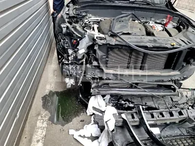 Photo 1 of 32: 2021 Volvo XC90T8 AWD, VIN YV1LFBR0DM1703873 — Korean insurance auction