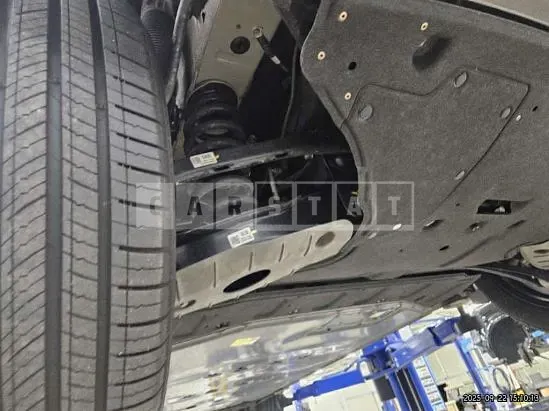 Photo 2 of 26: 2025 Hyundai IONIQ 5 — Korean insurance auction
