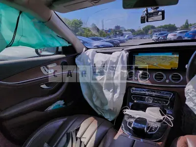 Photo 1 of 9: 2017 Mercedes-Benz E300, VIN WDDZF4JBXHA066242 — Korean insurance auction