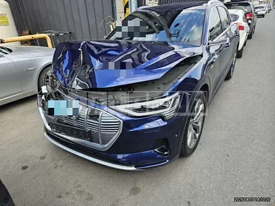 Photo 1 of 23: 2021 Audi e-tron 55 quattro — Korean insurance auction