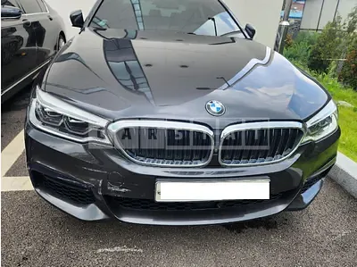 Photo 1 of 20: 2020 BMW 530i xDrive M Sport Package, VIN WBAJR9107LWW71029 — Korean insurance auction
