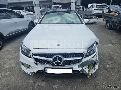 Photo 1 of 12: 2017 Mercedes-Benz E220d Coupe — Korean insurance auction