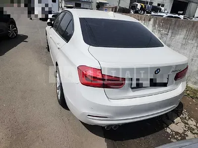 Photo 1 of 14: 2016 BMW 320d — Korean insurance auction
