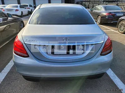 Photo 1 of 18: 2018 Mercedes-Benz C200 d, VIN WDDWF3HBXJR336418 — Korean insurance auction