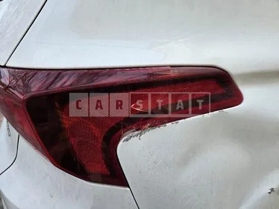 Photo 2 of 35: 2019 Hyundai Santa Fe — Korean insurance auction