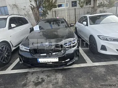 Photo 1 of 36: 2022 BMW 530e, VIN WBA51AG07NCK18535 — Korean insurance auction