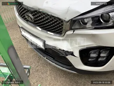 Photo 1 of 8: 2017 Kia Sorento /Sorrento, VIN KNAPS81ABHA326611 — Korean insurance auction